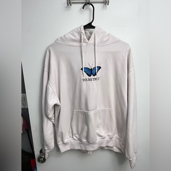 Yourstruly-Phora  sweater (SIGNED) - Picture 1 of 3